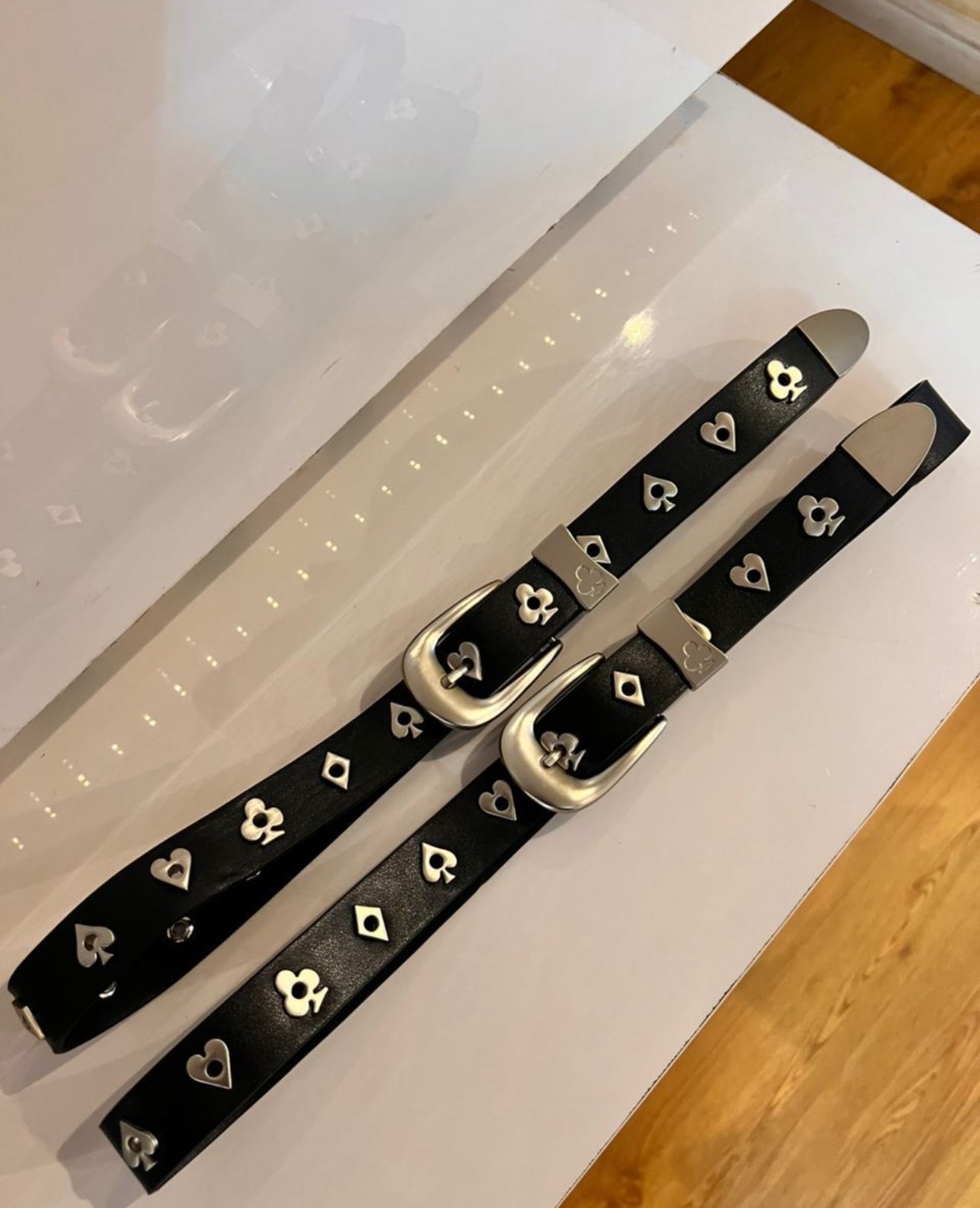 Deck of cards premium leather belt