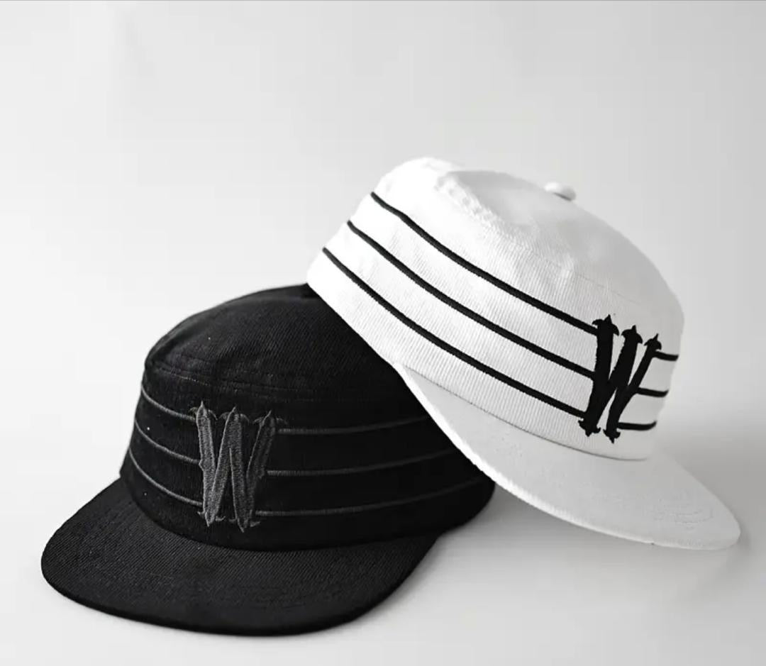 W panel Hat