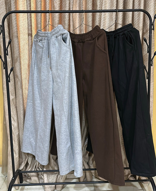plain baggy sweatpants