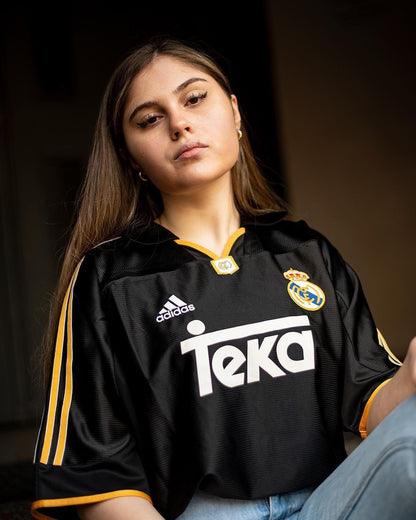 Real Madrid Fc 1999-2000 Retro