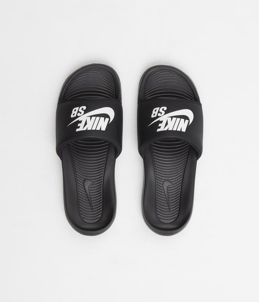 NIKE SB VICTORI ONE SLIDES