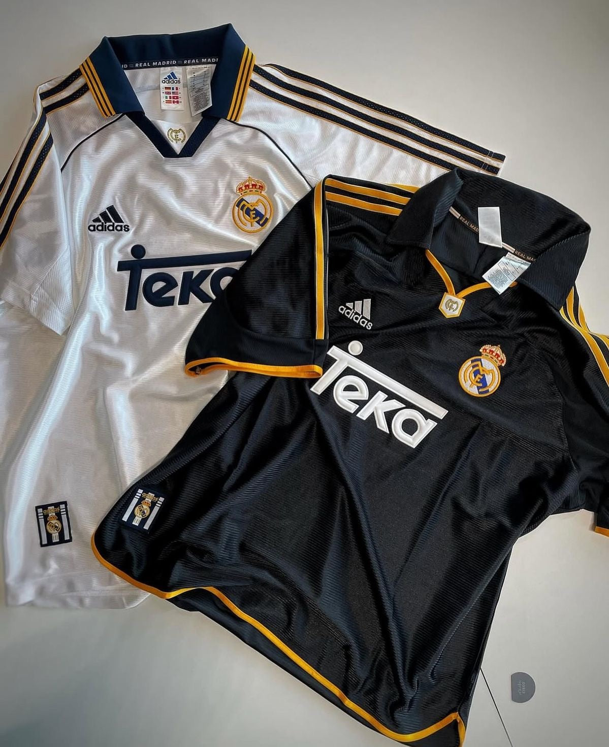 Real Madrid Fc 1999-2000 Retro